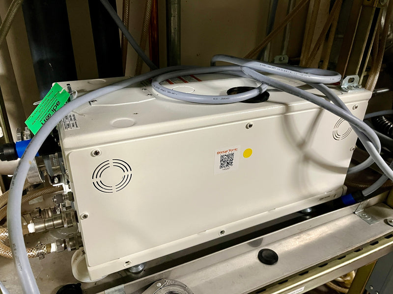 Pfeiffer / Adixen A 100 L Vacuum Pump
