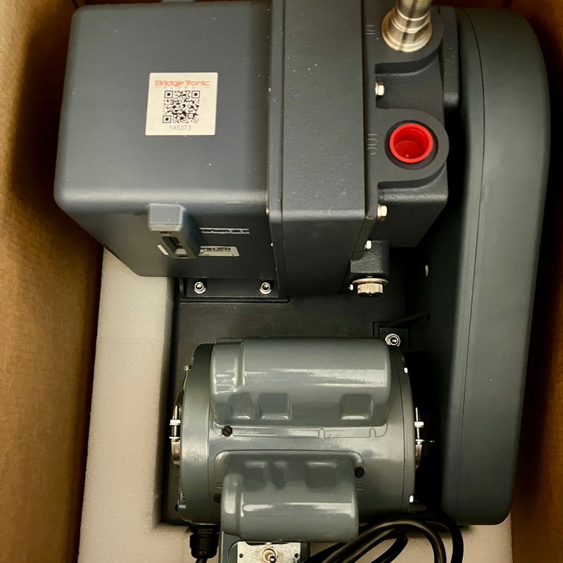Welch DuoSeal 1376 B 01 Vacuum Pump