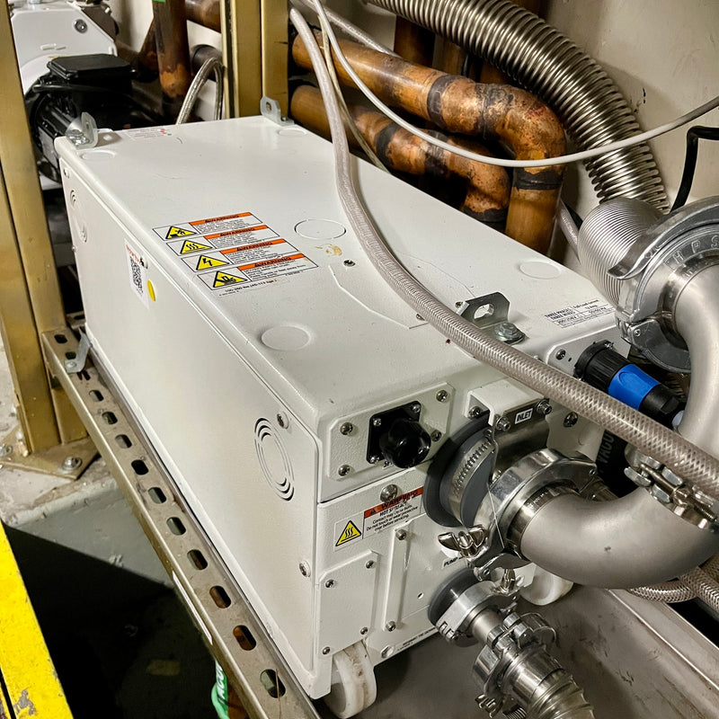 Pfeiffer / Adixen A 100 L Vacuum Pump