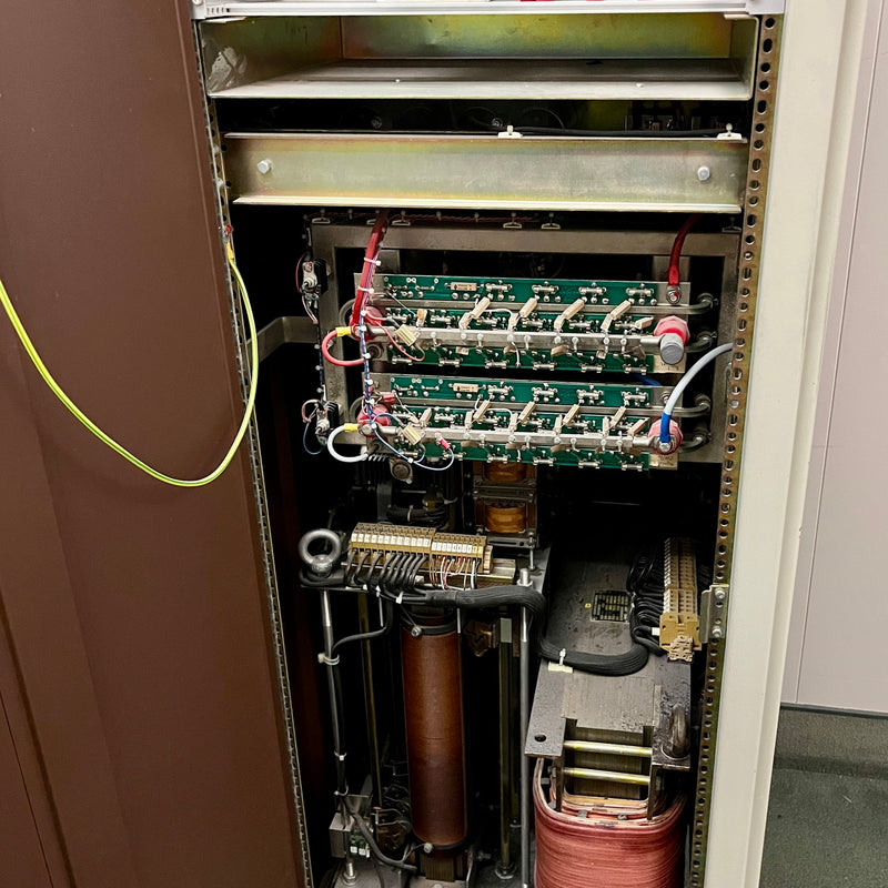 Bruker B MN 200 60 A 5 Variable Transformer