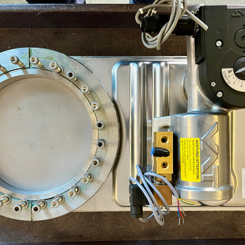VAT F 14 115585 3 Gate Valve