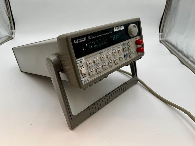 Keysight / Agilent 33120 A Arbitrary Waveform Generator