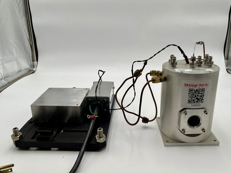 High Vacuum Thermal Test Chamber