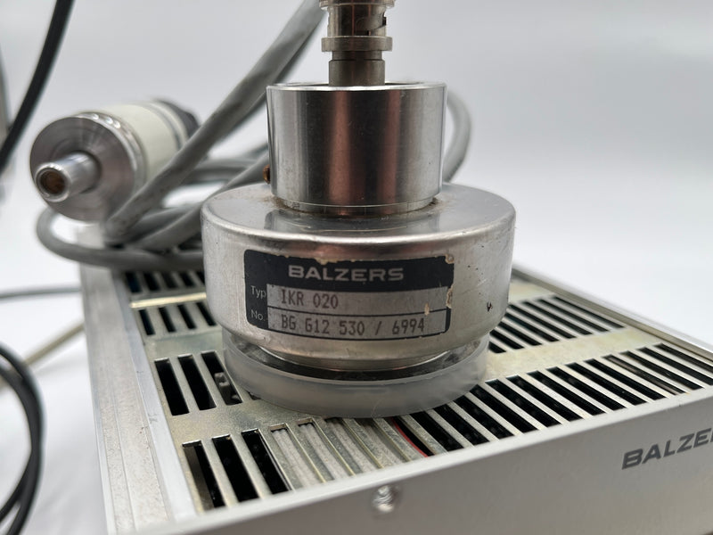 Balzers Pfeiffer TPG 300 Pressure Controller