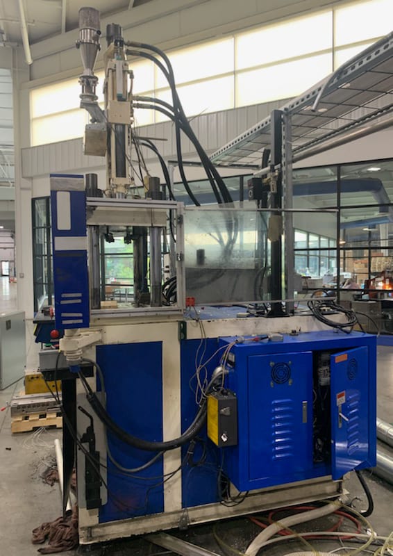 AHITOP Vertical Injection Mold Machine
