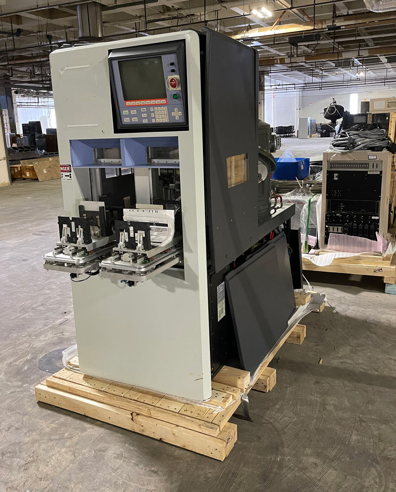 Applied Materials AME 8130 Etcher