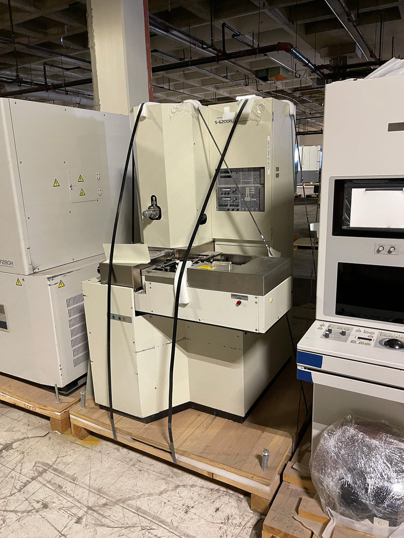 Hitachi 6200 H CD-SEM (Critical Dimension Scanning Electron Microscope)