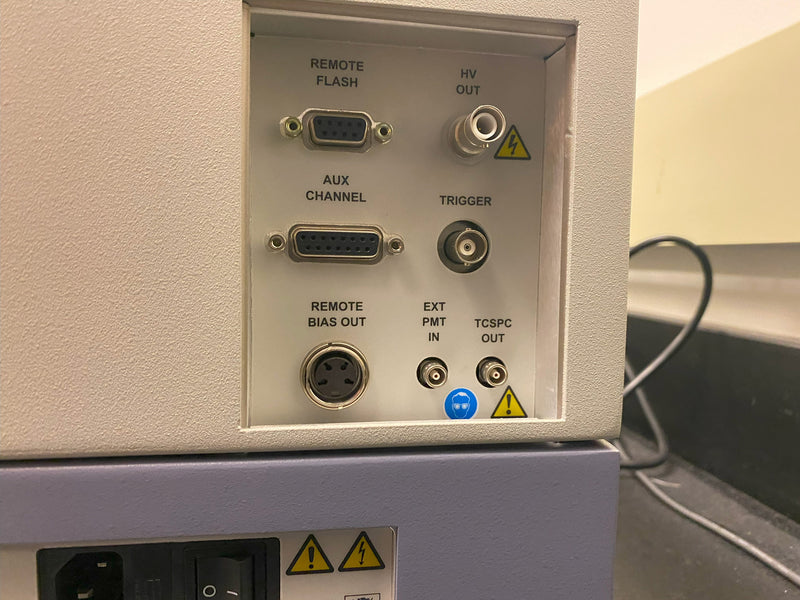 Horiba Fluoromax + Spectrofluorometer
