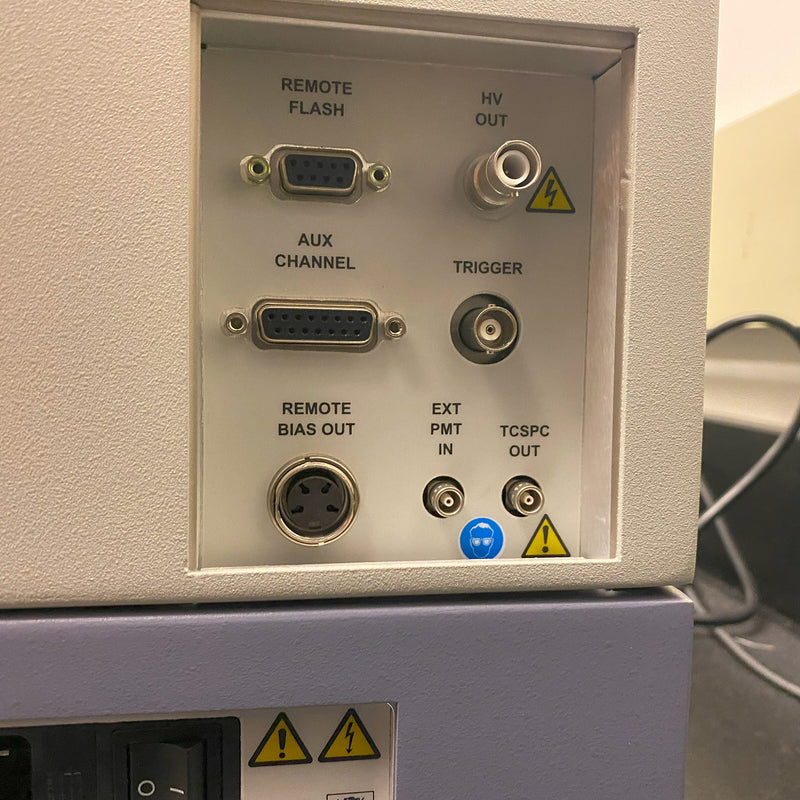 Horiba Fluoromax + Spectrofluorometer