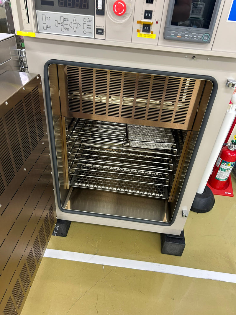 ESPEC PVHC 211 M Oven