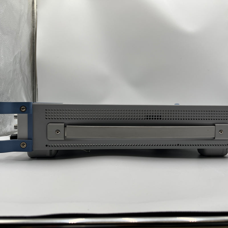 Rohde & Schwarz SMV 03 Vector Signal Generator
