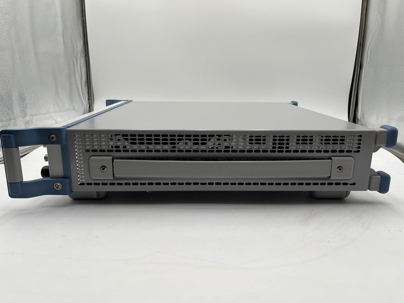 Rohde & Schwarz SMA 100 A Signal Generator