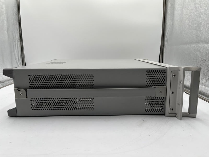 Agilent E 4438 C ESG Vector Signal Generator