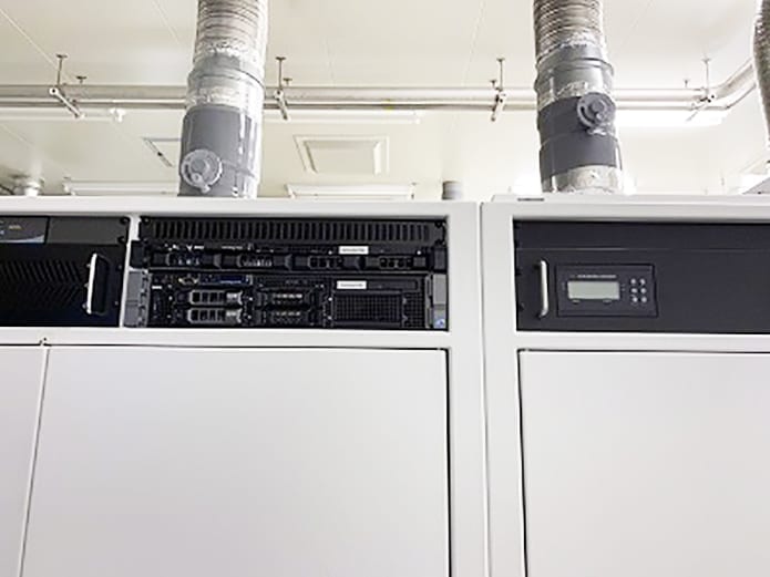 Veeco / Emcore K 465 i MOCVD (Metal Organic Chemical Vapor Deposition)