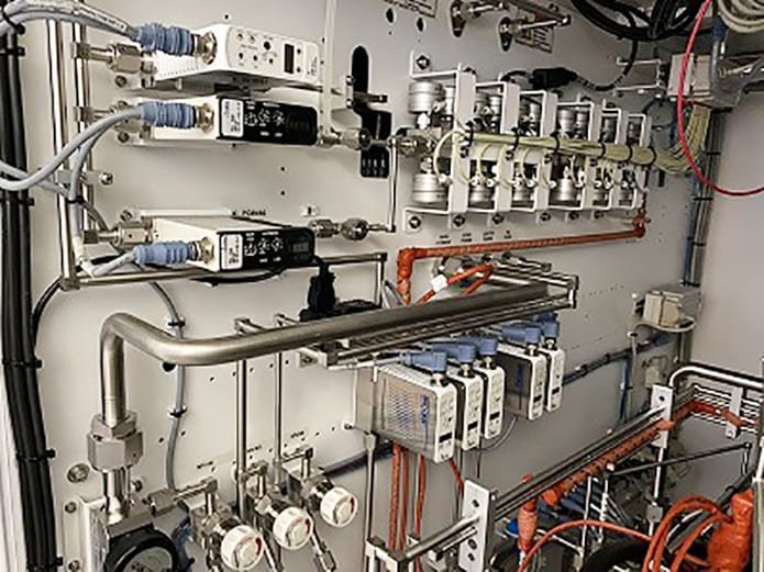 Veeco / Emcore K 465 i MOCVD (Metal Organic Chemical Vapor Deposition)