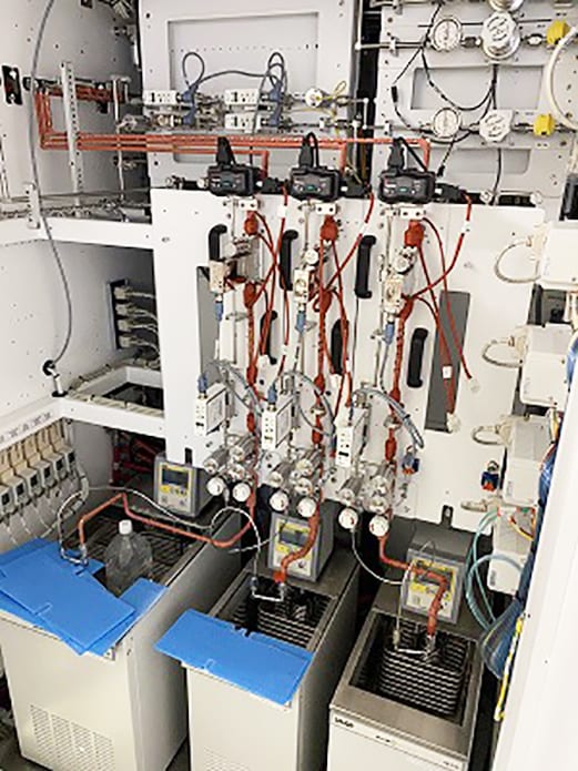 Veeco / Emcore K 465 i MOCVD (Metal Organic Chemical Vapor Deposition)