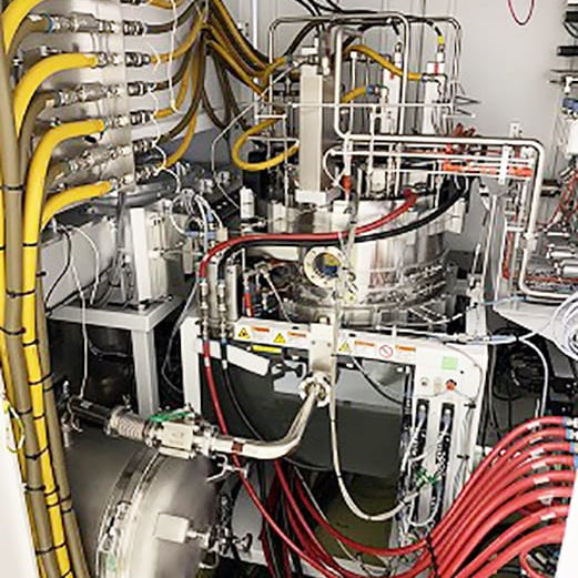 Veeco / Emcore K 465 i MOCVD (Metal Organic Chemical Vapor Deposition)