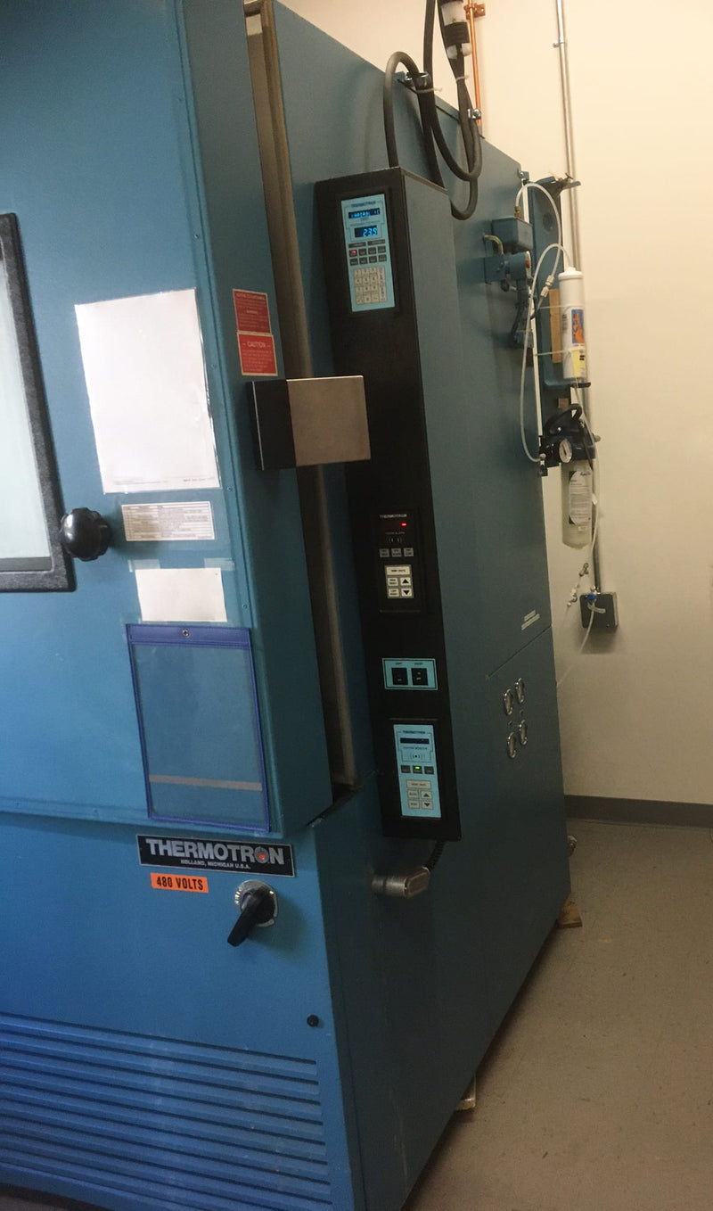 Thermotron SM 32 C Temperature / Humidity Cycle Chamber