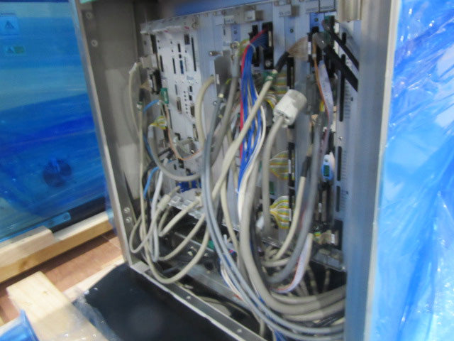 Hitachi S 9380 CD-SEM (Critical Dimension Scanning Electron Microscope)