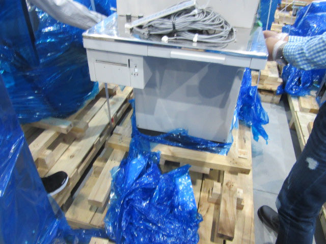 Hitachi CG 4000 CD-SEM (Critical Dimension Scanning Electron Microscope)