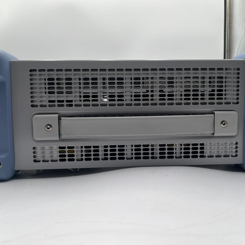 Rohde & Schwarz SMBV 100 A Signal Generator
