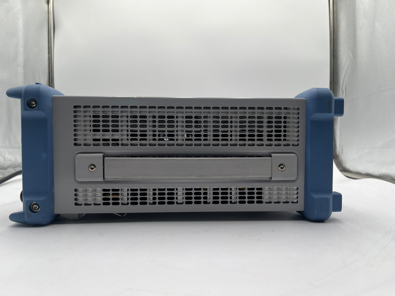 Rohde & Schwarz SMBV 100 A Vector Signal Generator