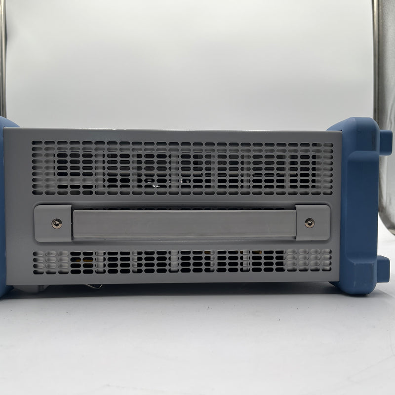 Rohde & Schwarz SMBV 100 A Vector Signal Generator