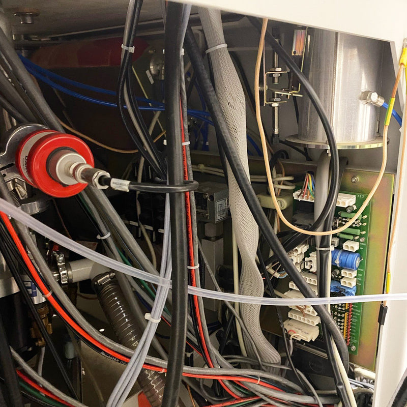 Thermo Fisher Scientific / FEI 200 THP FIB (Focused Ion Beam)