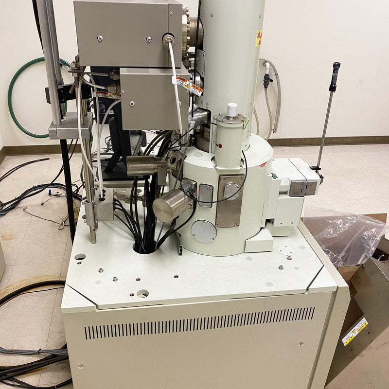 Jeol JSM 6700 F FE-SEM (Field Emission Scanning Electron Microscope)