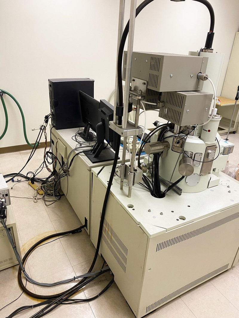 Jeol JSM 6700 F FE-SEM (Field Emission Scanning Electron Microscope)