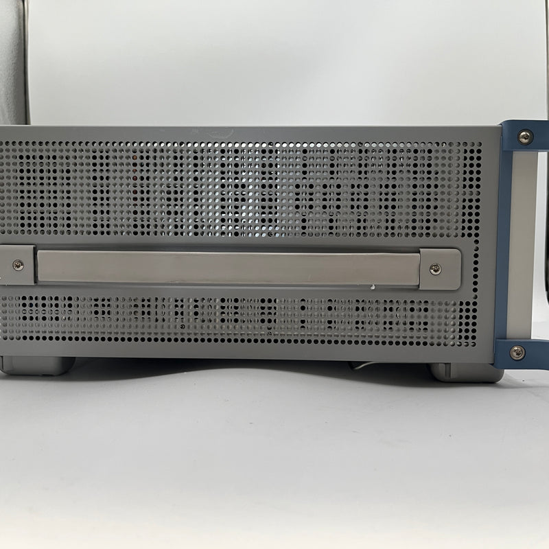 Rohde & Schwarz SMU 200 A Vector Signal Generator
