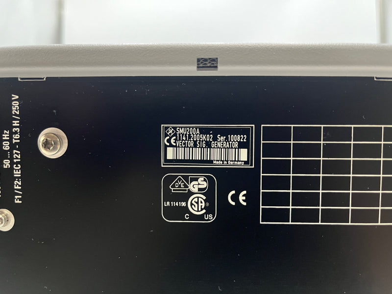 Rohde & Schwarz SMU 200 A Vector Signal Generator
