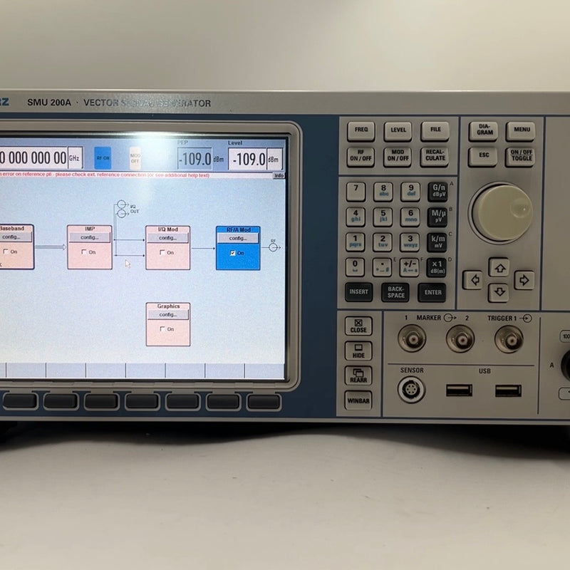 Rohde & Schwarz SMU 200 A Vector Signal Generator