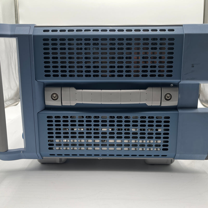 Rohde & Schwarz ZNB 20 Vector Network Analyzer