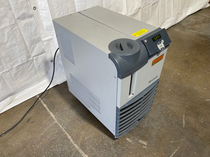 Thermo Scientific Thermoflex 900 Recirculating Chiller