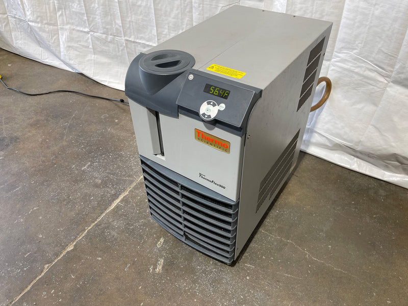 Thermo Scientific Thermoflex 900 Recirculating Chiller