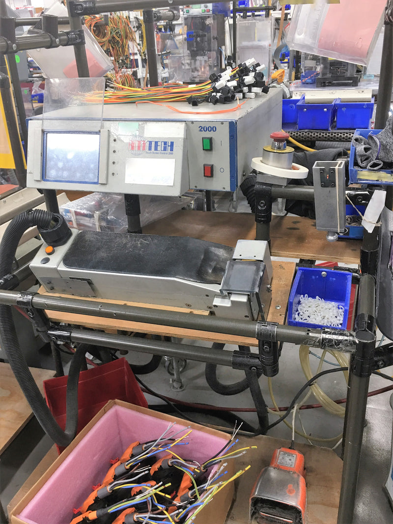 Amtech 2000 Ultrasonic Welder