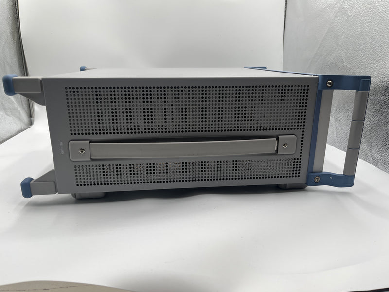 Rohde & Schwarz FSQ 8 Signal Analyzer