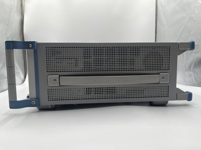 Rohde & Schwarz FSQ 8 Signal Analyzer