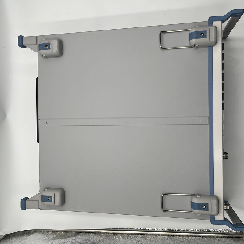 Rohde & Schwarz FSQ 8 Signal Analyzer