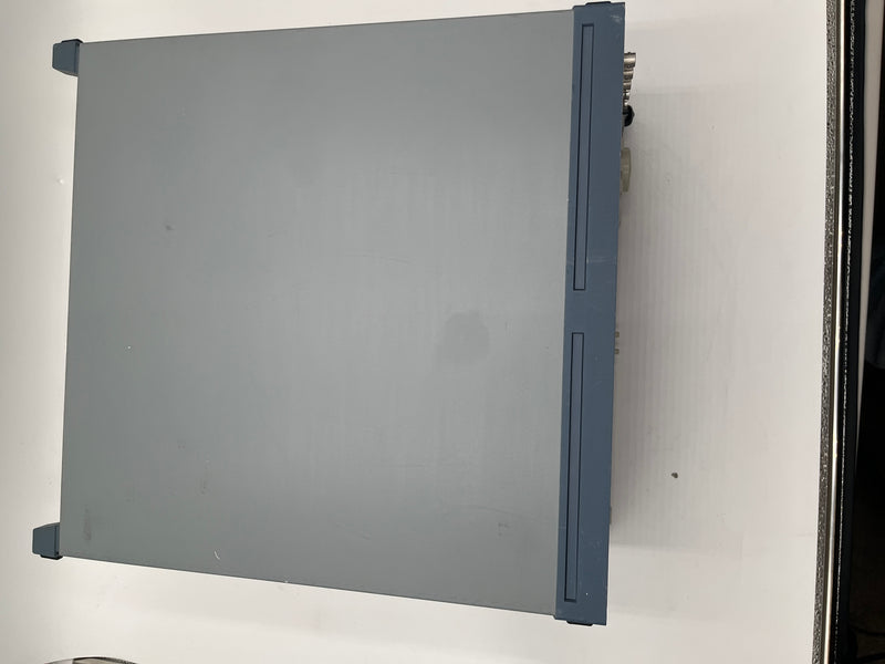 Rohde & Schwarz SMIQ 06 B Vector Signal Generator