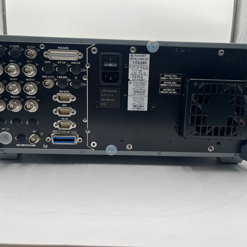 Rohde & Schwarz SMIQ 06 B Vector Signal Generator
