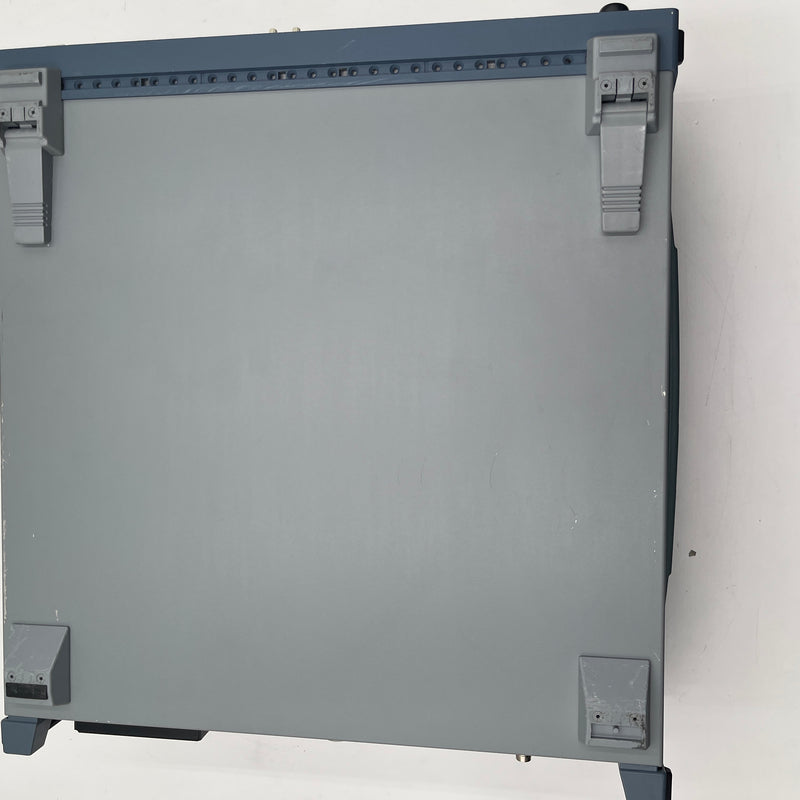 Rohde & Schwarz SMIQ 06 B Vector Signal Generator
