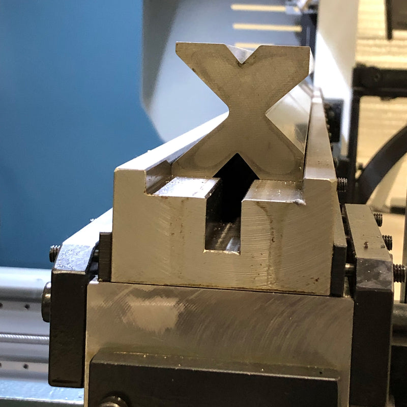 Durmazlar AD R 1260 CNC Press Brake