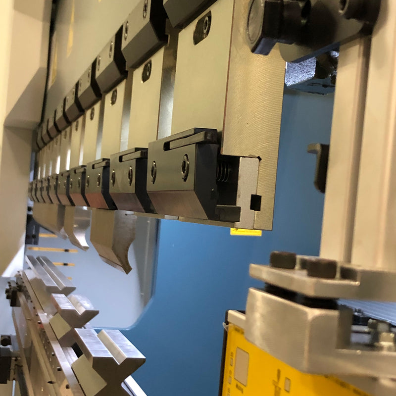 Durmazlar AD R 1260 CNC Press Brake
