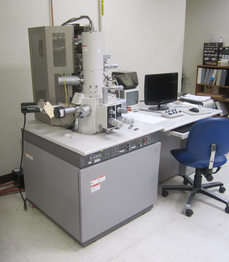 Hitachi S 4300 SEM (Scanning Electron Microscope)