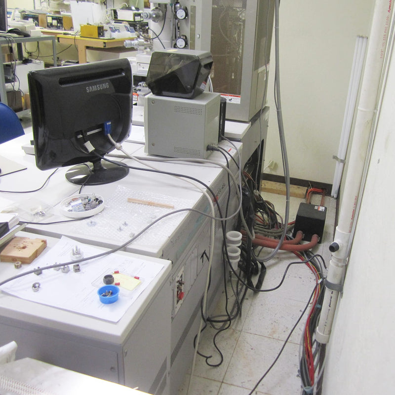 Hitachi S 4300 SEM (Scanning Electron Microscope)