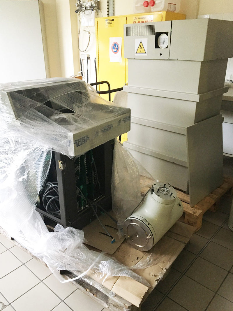 Jeol JEM 2010 TEM (Transmission Electron Microscope)