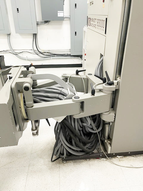 Advantest 83000 F 330 T Tester