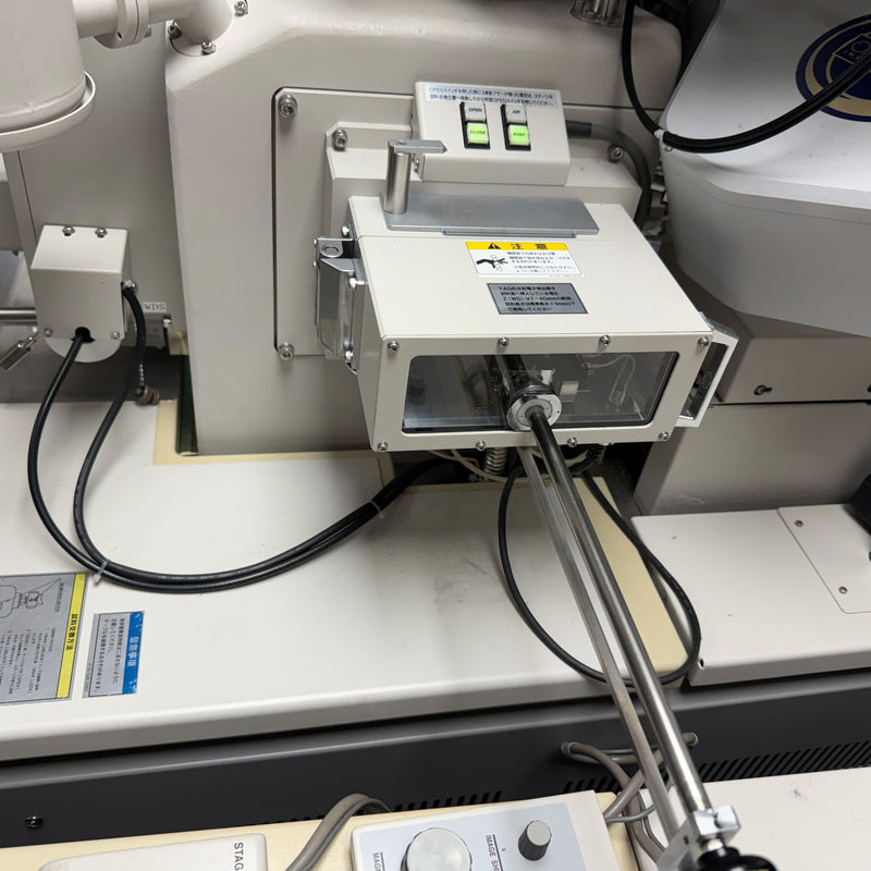 Hitachi SU 70 SEM (Scanning Electron Microscope)